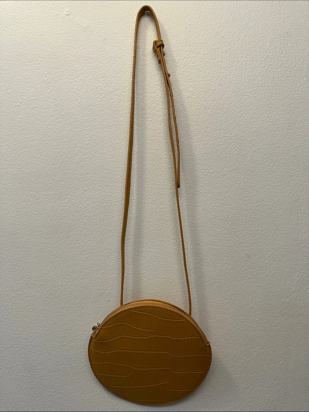 Women’s Round Crossbody Bag - Mustard Brown